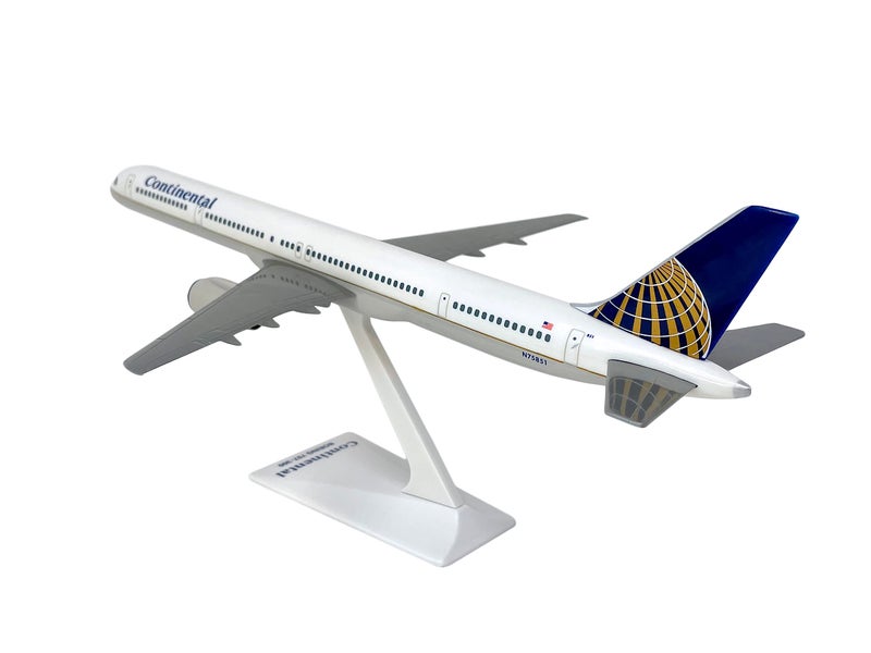 Flight Miniatures Continental (91-10) Boeing 757-300 1:200 Scale - Plastic Snap-Fit Model Airplane - Collectible Replica of Continental Airlines Aircraft Part #ABO-75730H-003 - Image 2